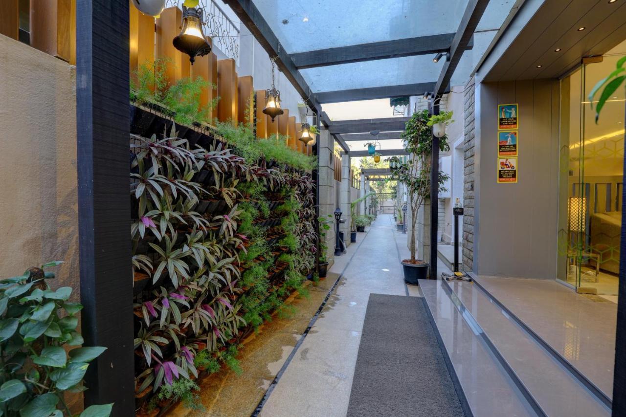 Hotel Sterling Keys By Tgi Bangalore Exterior foto