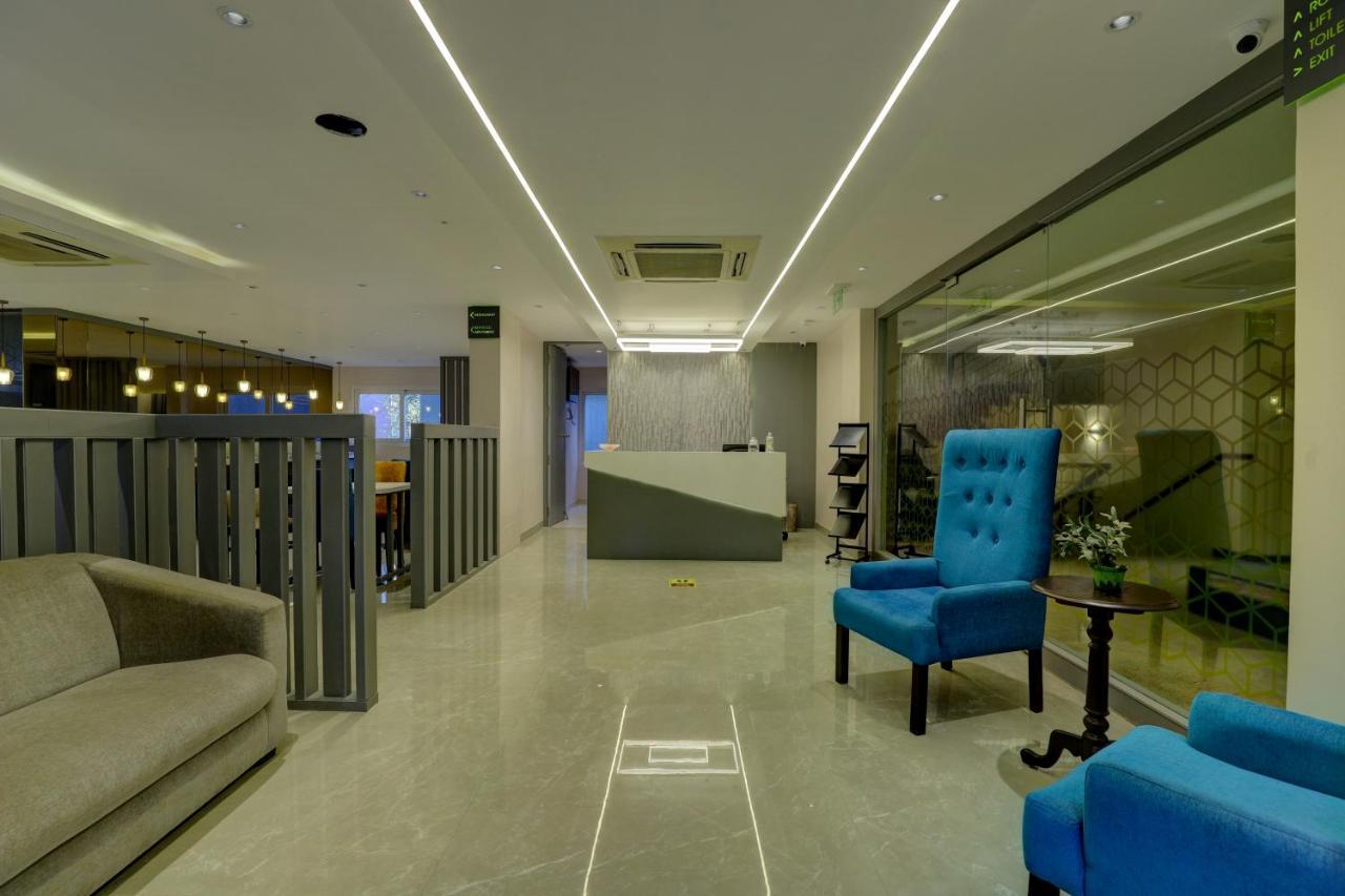 Hotel Sterling Keys By Tgi Bangalore Exterior foto